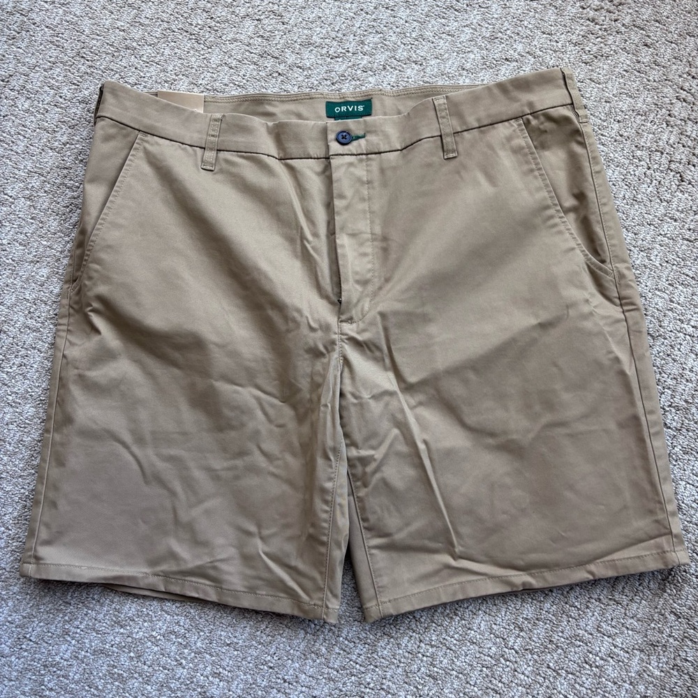 Orvis Men's Khaki Flat Front Shorts 42 NEW